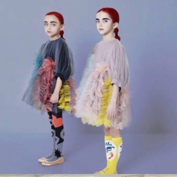 Raspberry plum girls dress 5-6y - Picture 2 of 4